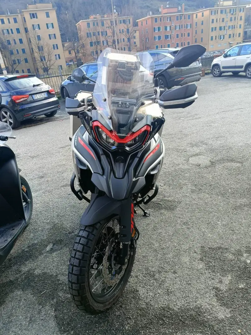 Benelli TRK 702 (2023 - 25) (2)
