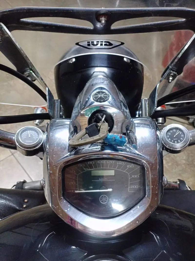 Yamaha XVS 1300 Midnight Star (2006 - 16) (8)