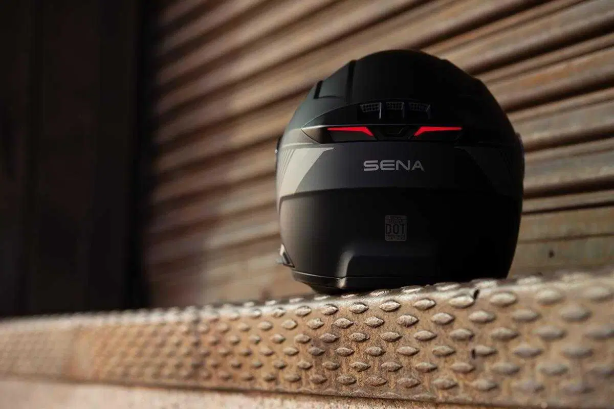 Sena Specter, la nuova frontiera del modulare tra connettività nativa e tecnologia Wave (9)