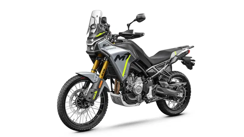 Consigli per gli acquisti: Le moto cinesi pi&ugrave; vendute in Italia nel 2025