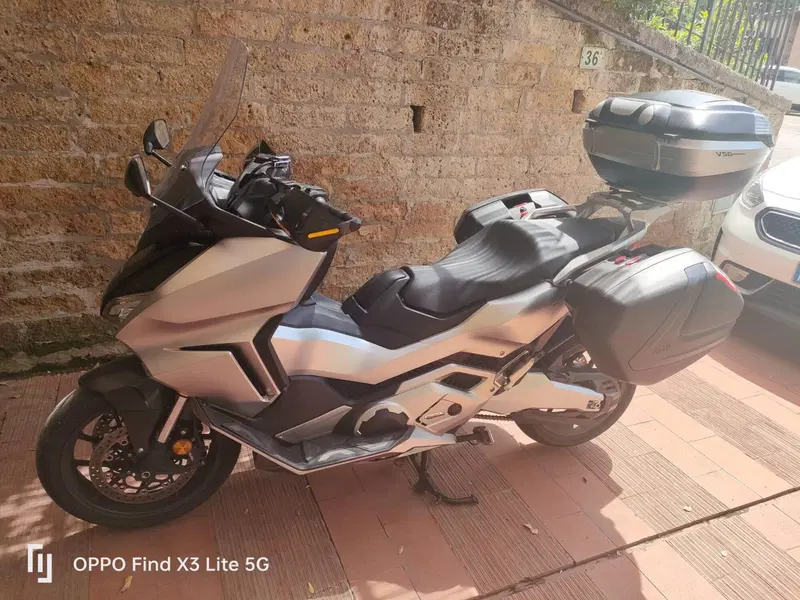 Honda Forza 750 DCT Travel (2021 - 24) (9)