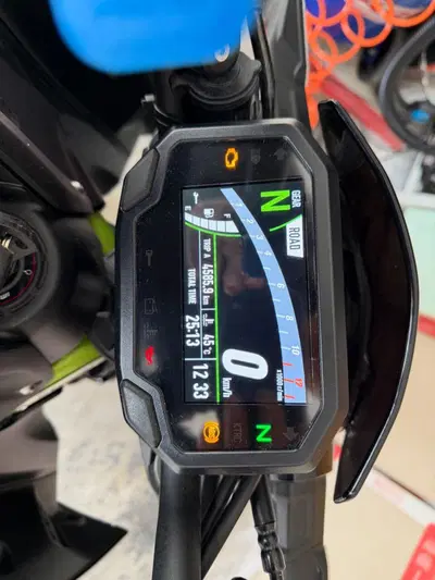 Kawasaki Z 900 (2021 - 24) usata