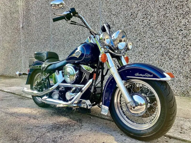 Harley-Davidson 1340 Heritage Classic (1984 - 98) - FLSTC (2)