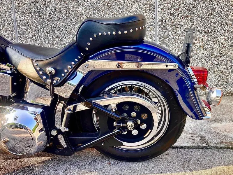 Harley-Davidson 1340 Heritage Classic (1984 - 98) - FLSTC (12)