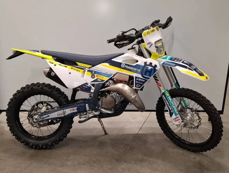 Husqvarna TE 125 (2025) (2)
