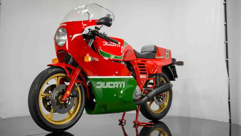 Ducati 900 MHR  (3)