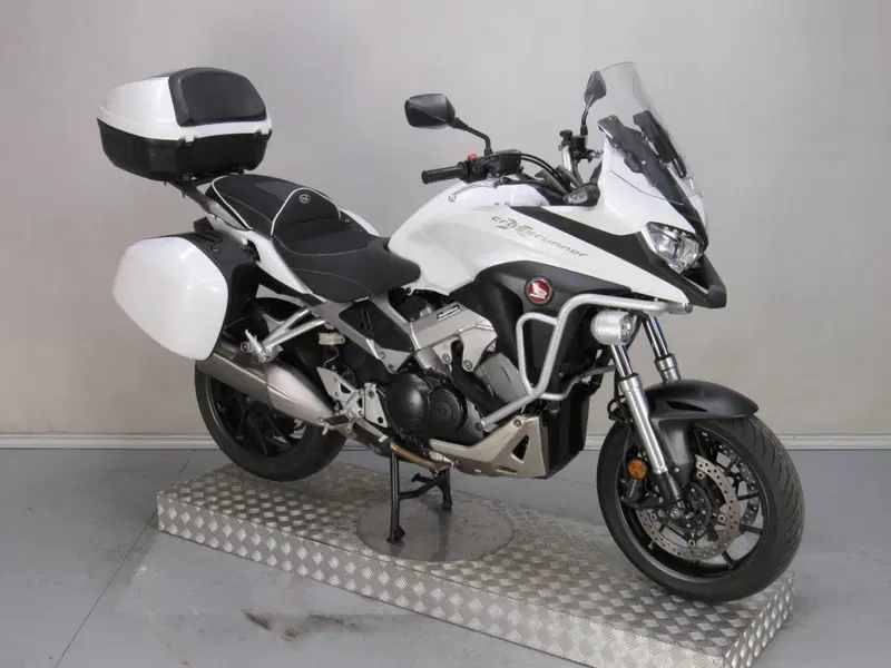 Honda Crossrunner (2017 - 20) (3)