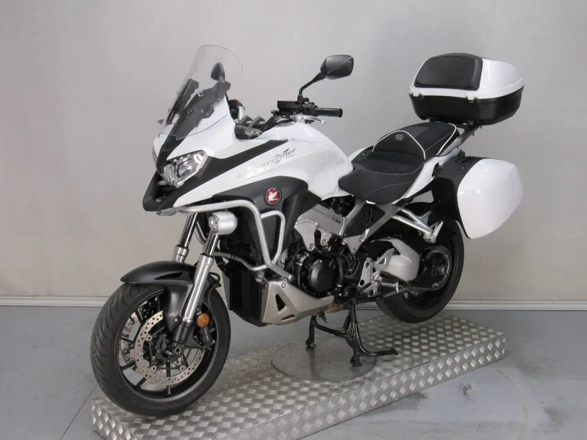 Honda Crossrunner (2017 - 20) (4)