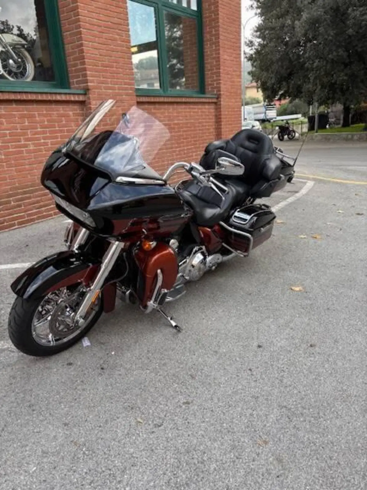 Harley-Davidson 1800 Road Glide Ultra (2014 - 16) - FLTRUSE (3)