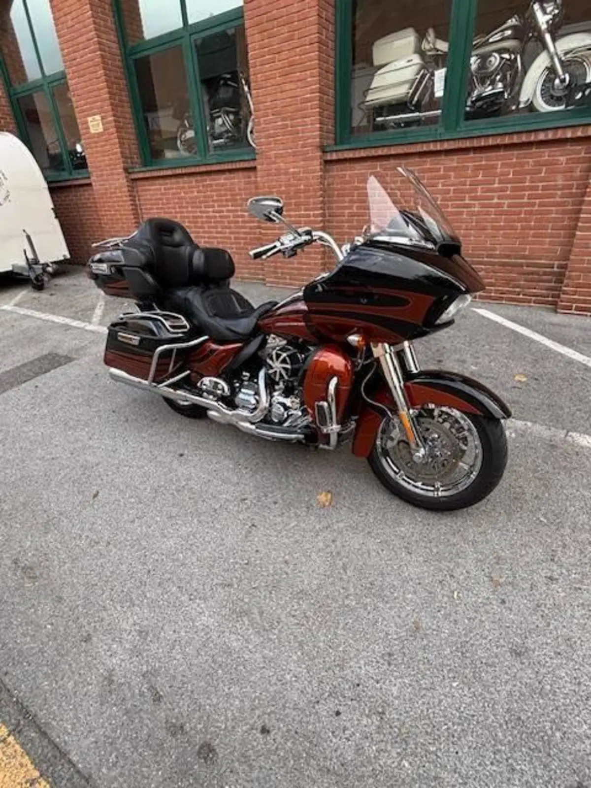 Harley-Davidson 1800 Road Glide Ultra (2014 - 16) - FLTRUSE (7)