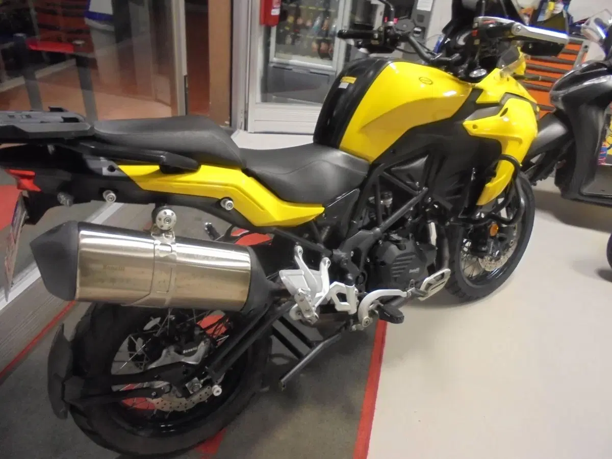 Benelli TRK 502X (2021 - 26) (5)