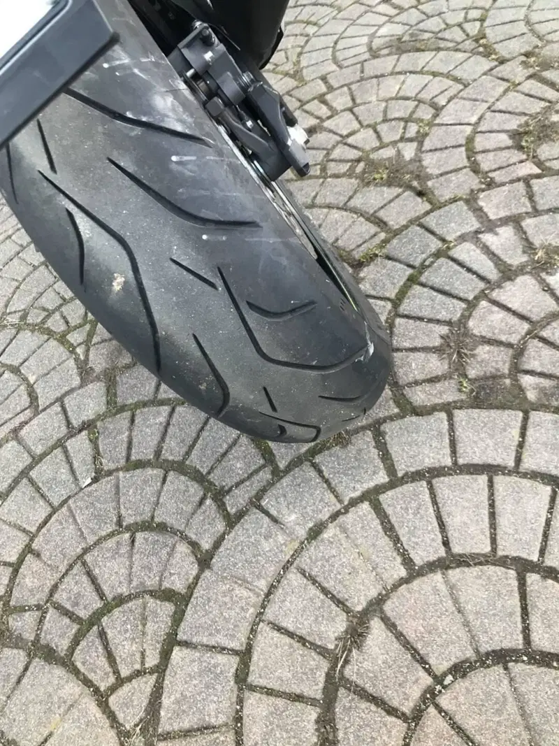 Kawasaki Z 900 (2021 - 24) (5)