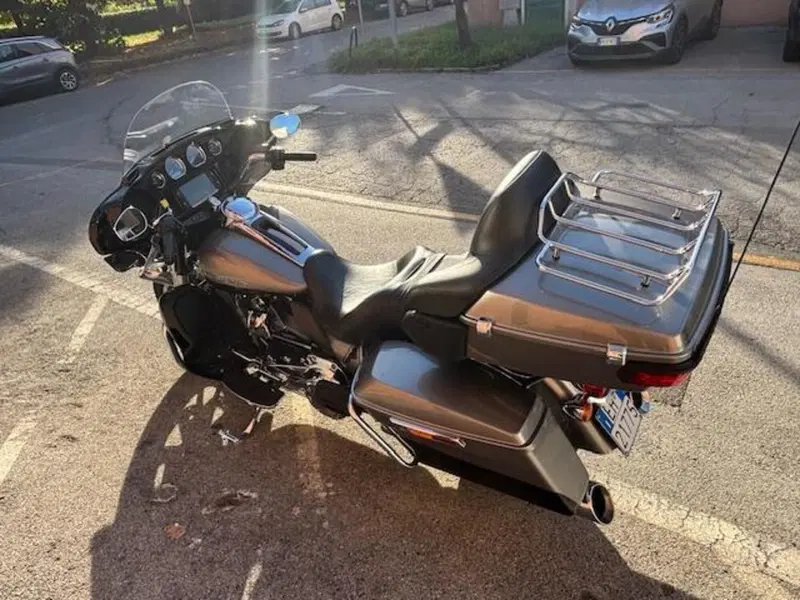 Harley-Davidson 107 Electra Glide Ultra Limited (2017 - 18) - FLHTK (5)