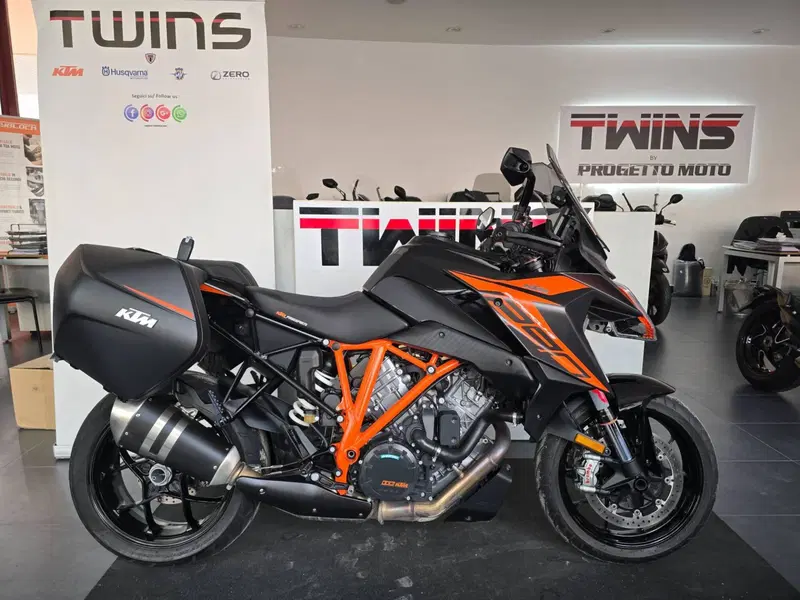 KTM 1290 Super Duke GT (2022 - 25)