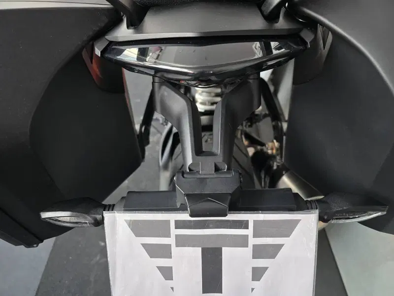 KTM 1290 Super Duke GT (2022 - 25) (12)
