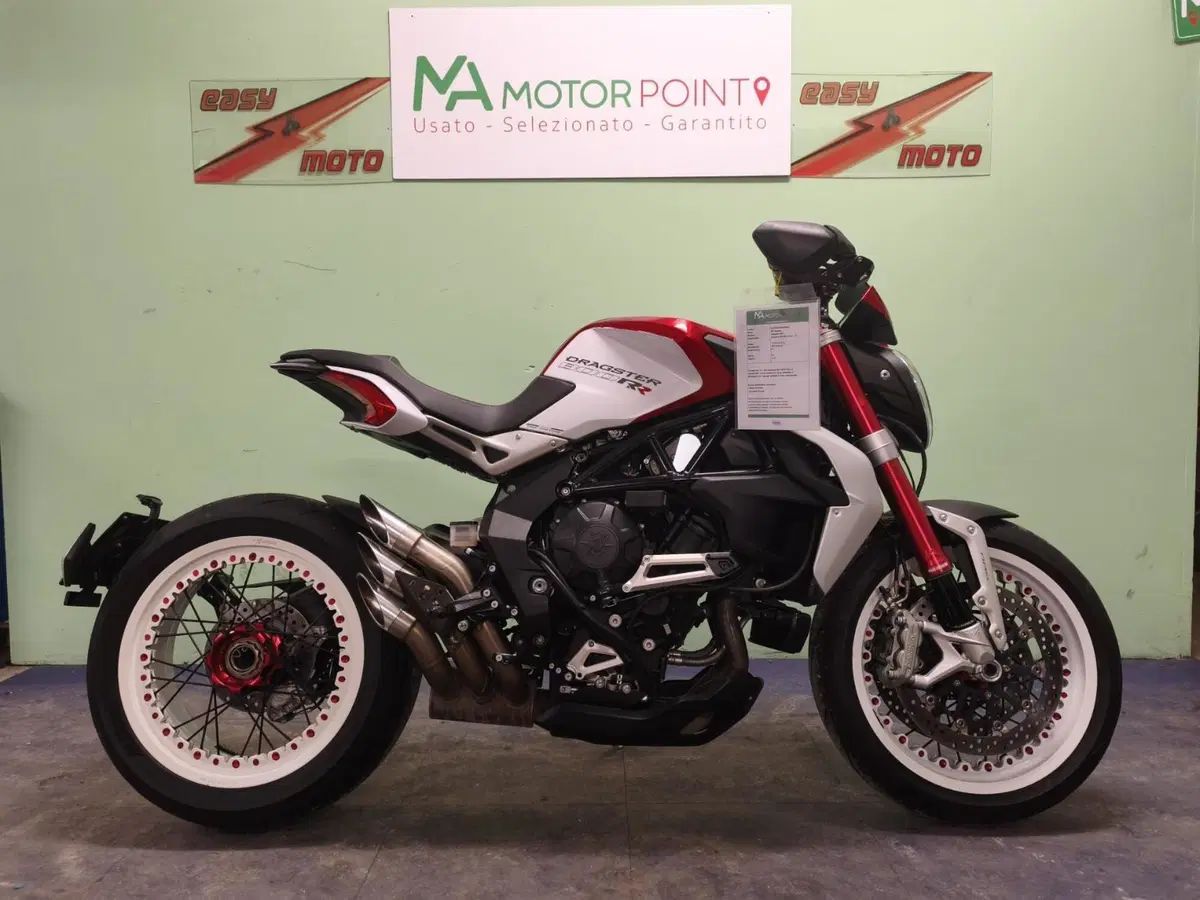 MV Agusta Dragster 800 RR (2015 - 17)