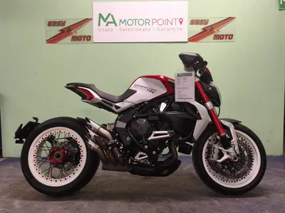 MV Agusta Dragster 800 RR (2015 - 17) usata