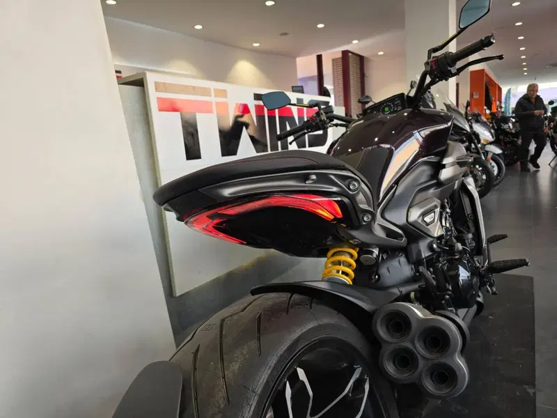 Ducati XDiavel V4 (2025 - 26) (10)