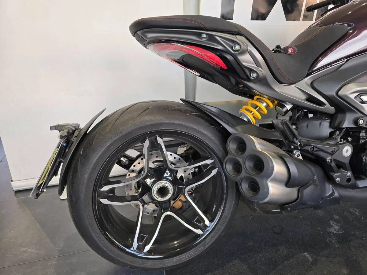Ducati XDiavel V4 (2025 - 26) (8)