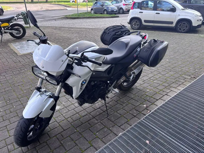Bmw F 800 R (2012 - 14) (2)