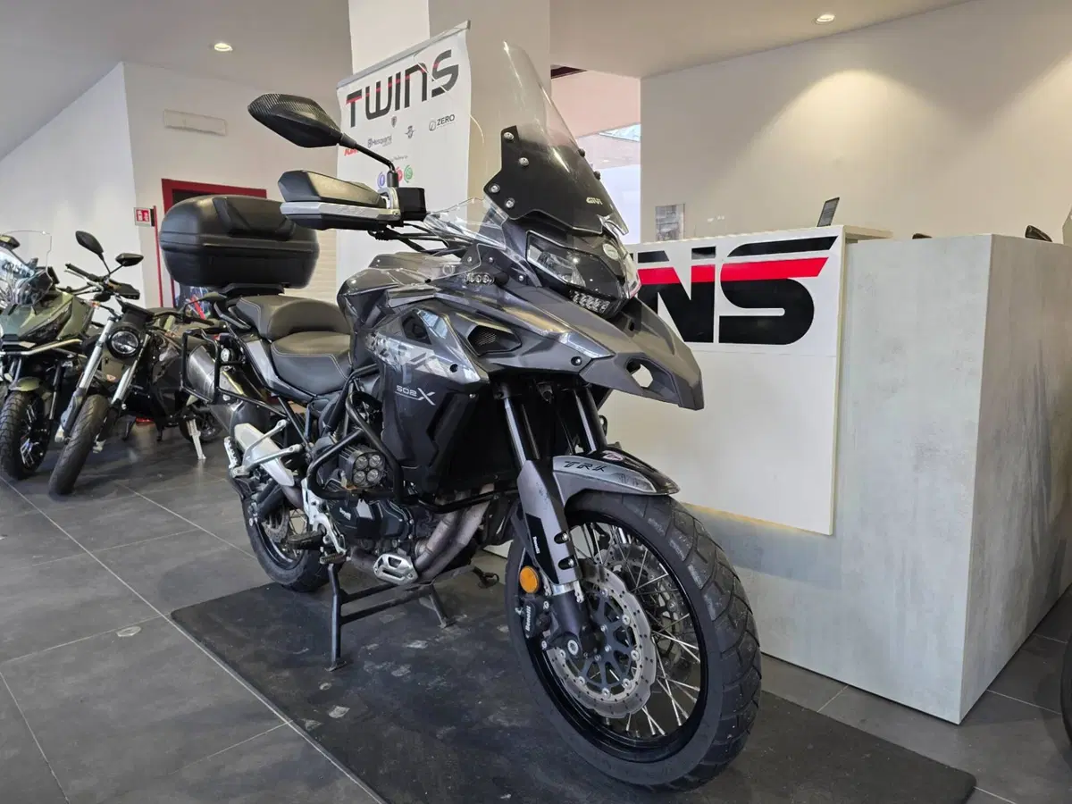 Benelli TRK 502X (2021 - 26) (2)