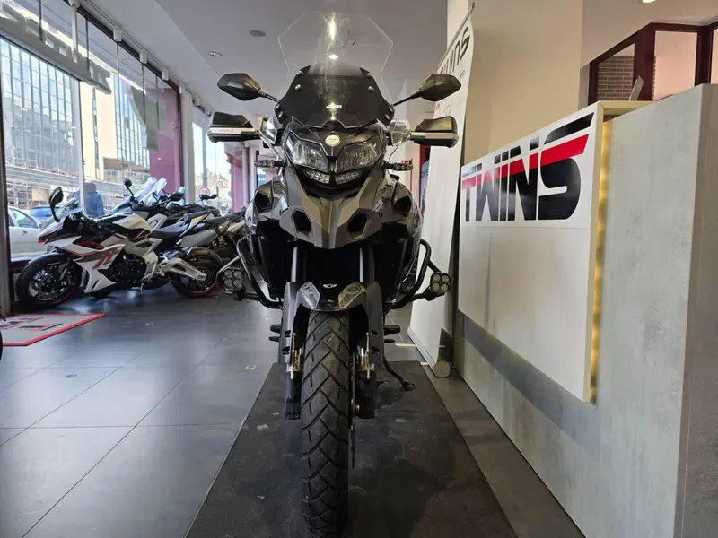 Benelli TRK 502X (2021 - 26) (3)