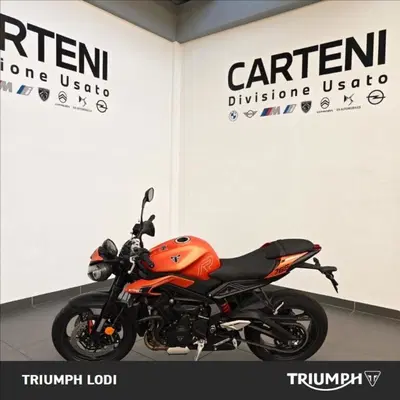 Triumph Street Triple 765 R A2 (2024 - 26) nuova