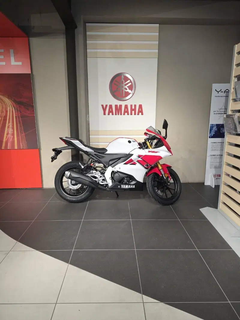 Yamaha YZF R125 (2023 - 26)