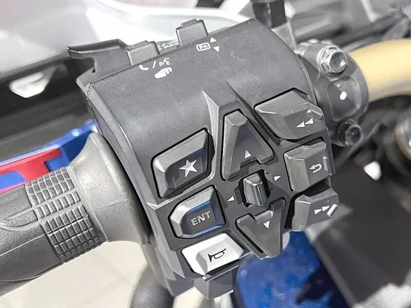 Honda Africa Twin CRF 1100L (2022 - 23) (3)