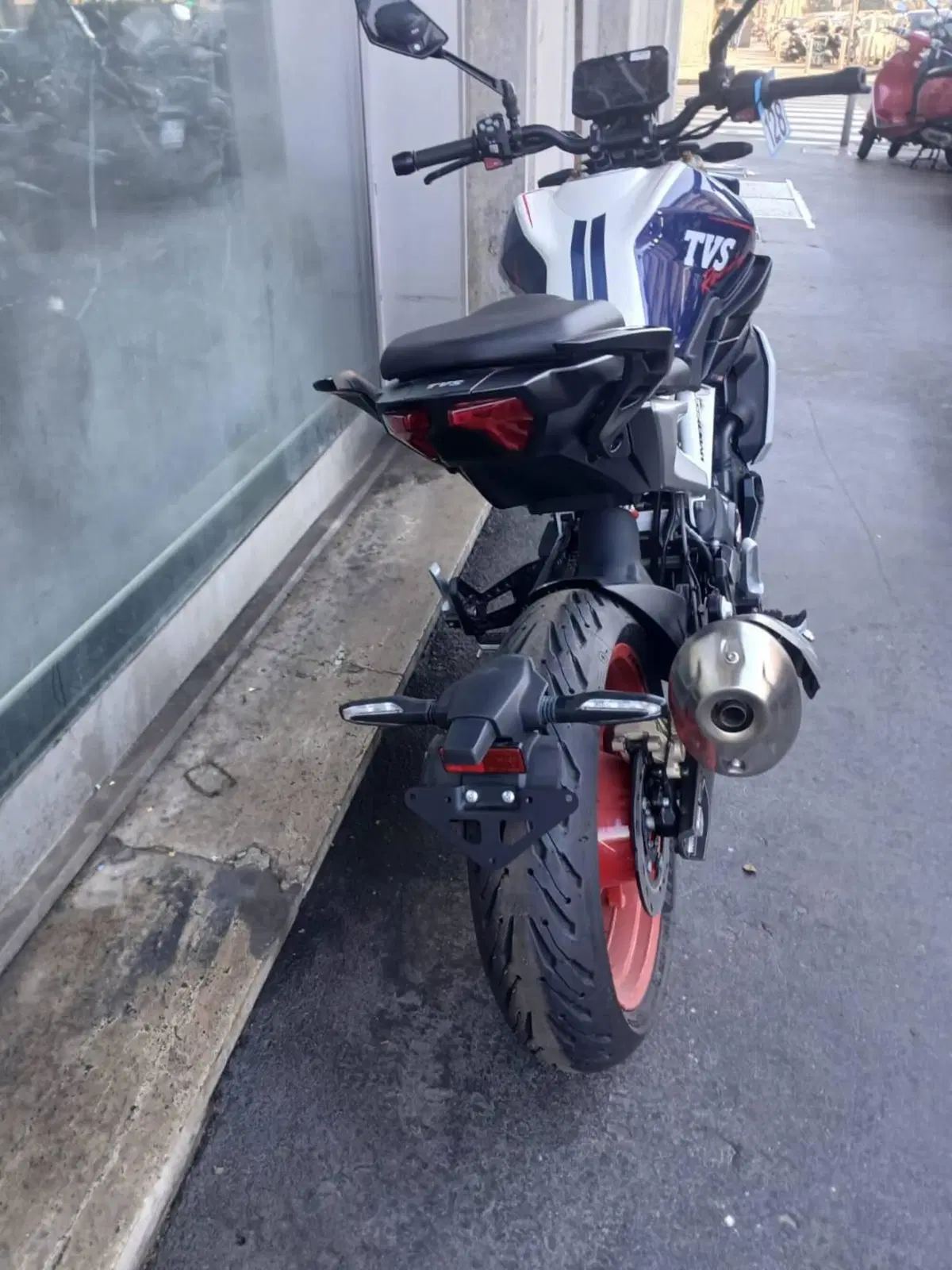 TVS Motor RTR 310 (2024 - 26) (2)
