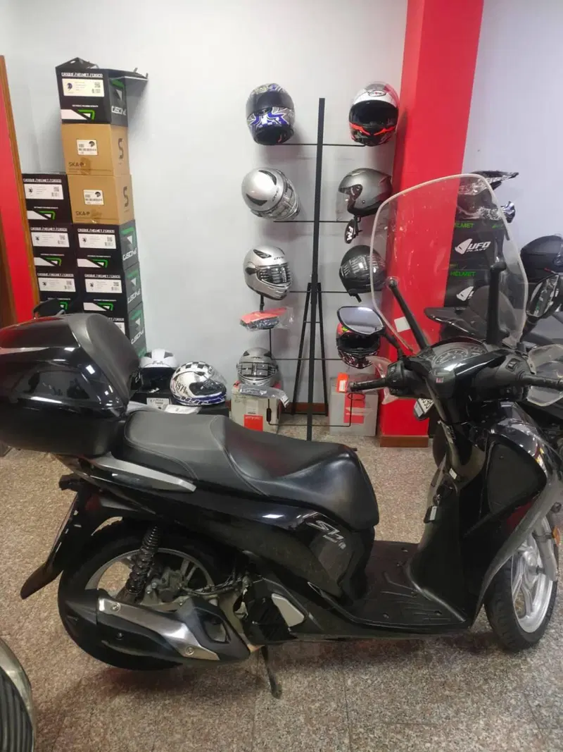 Honda SH 125i (2017 - 19) (4)