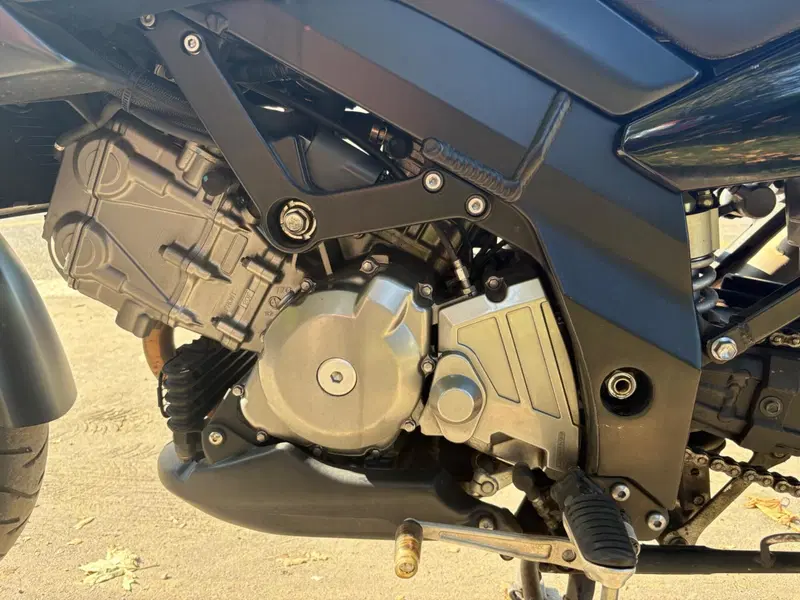 Suzuki V-Strom 650 (2008 - 11) (5)