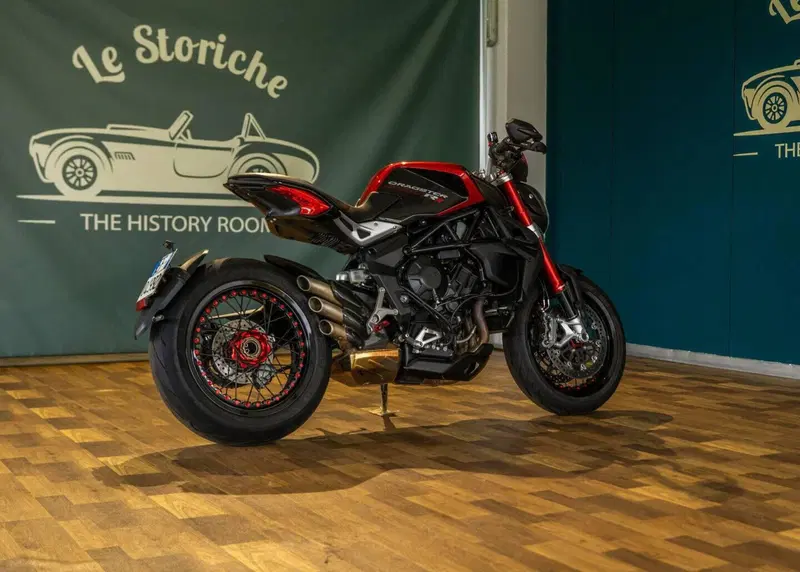 MV Agusta Dragster 800 RR (2015 - 17) (4)