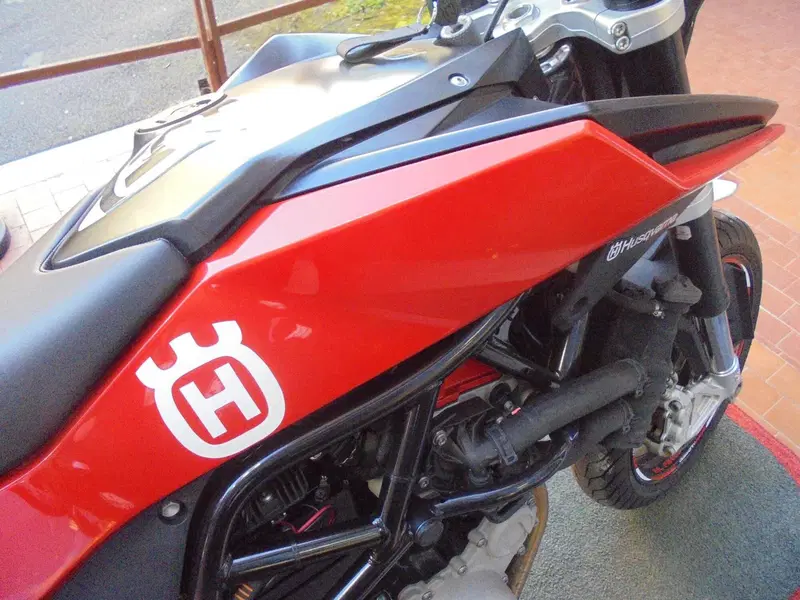 Husqvarna Nuda 900 R (2011 - 13) (4)