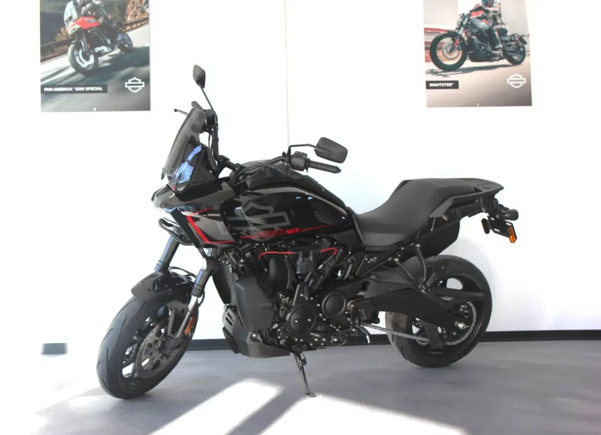 Harley-Davidson Pan America 1250 ST (2025 - 26) (2)