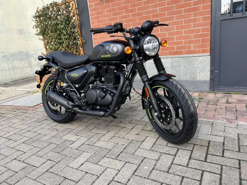 Royal Enfield HNTR 350 (2022 - 26) (2)