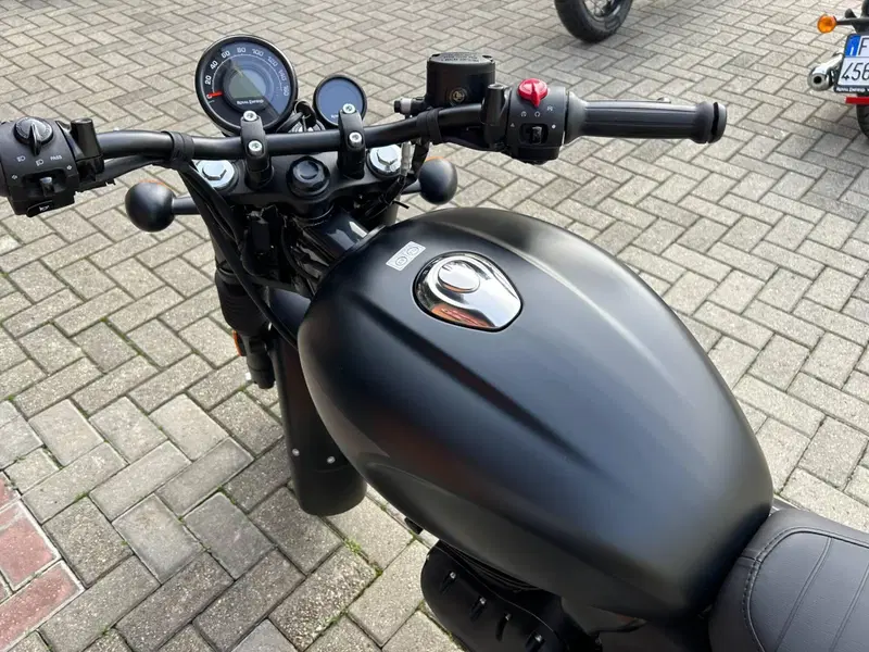 Royal Enfield HNTR 350 (2022 - 26) (7)