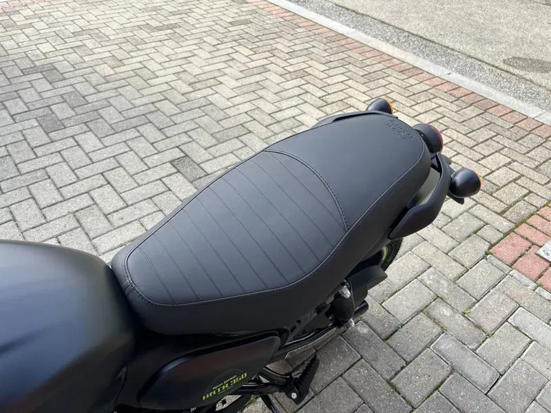 Royal Enfield HNTR 350 (2022 - 26) (8)