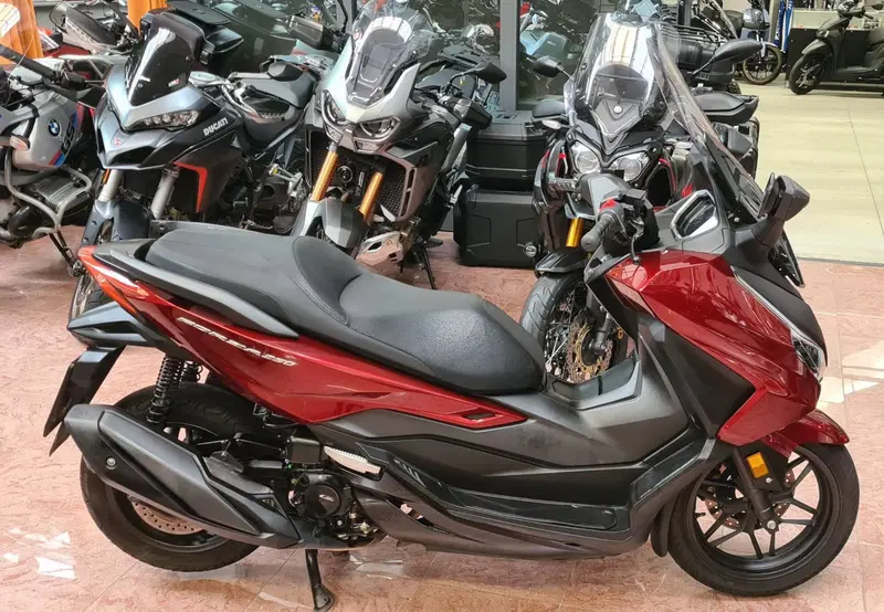 Honda Forza 350 (2025 - 26)