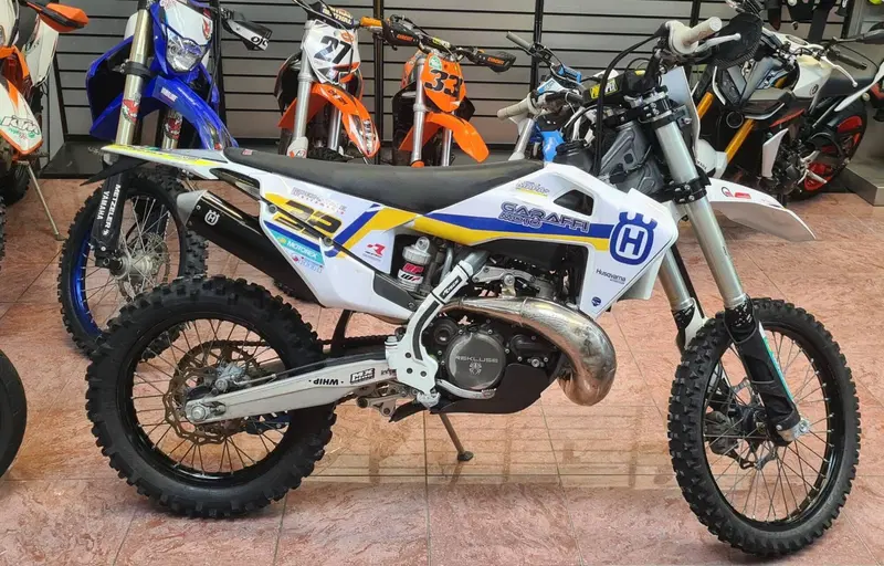 Husqvarna TE 250 (2024) (3)