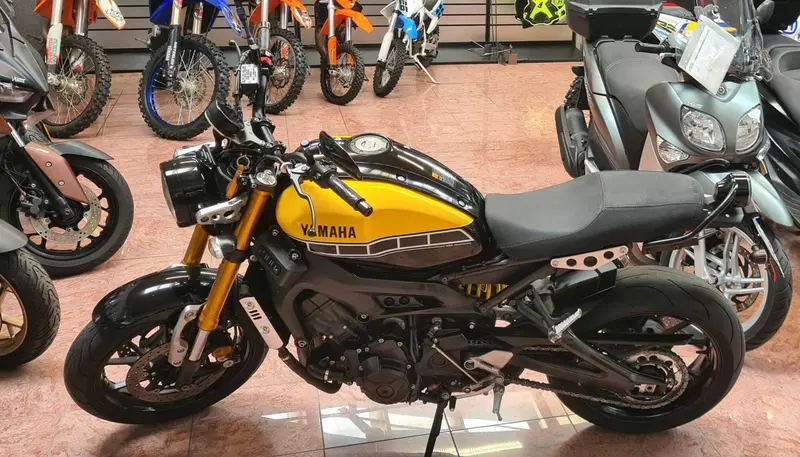 Yamaha XSR 900 ABS (2016 - 20)