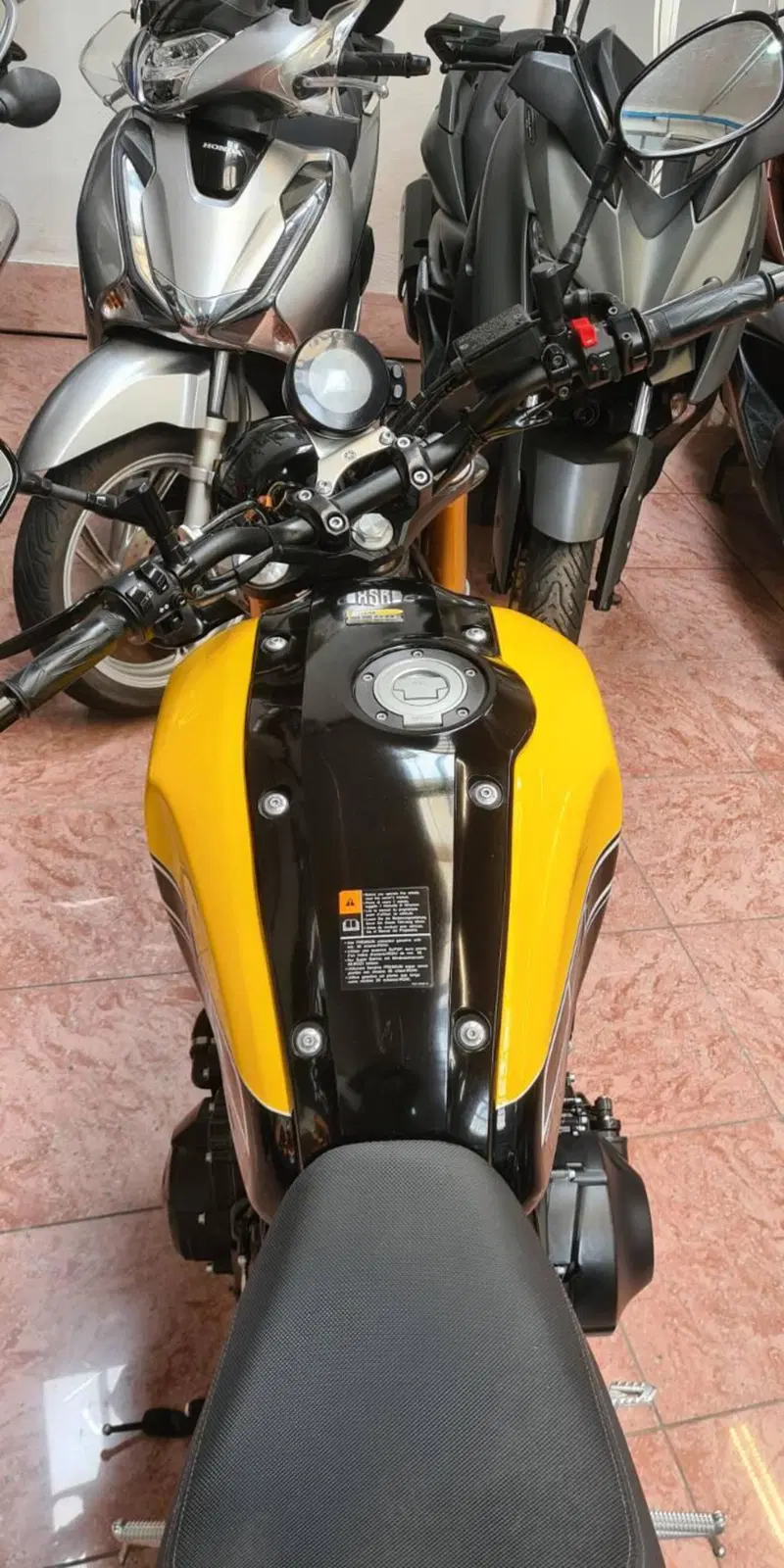 Yamaha XSR 900 ABS (2016 - 20) (3)