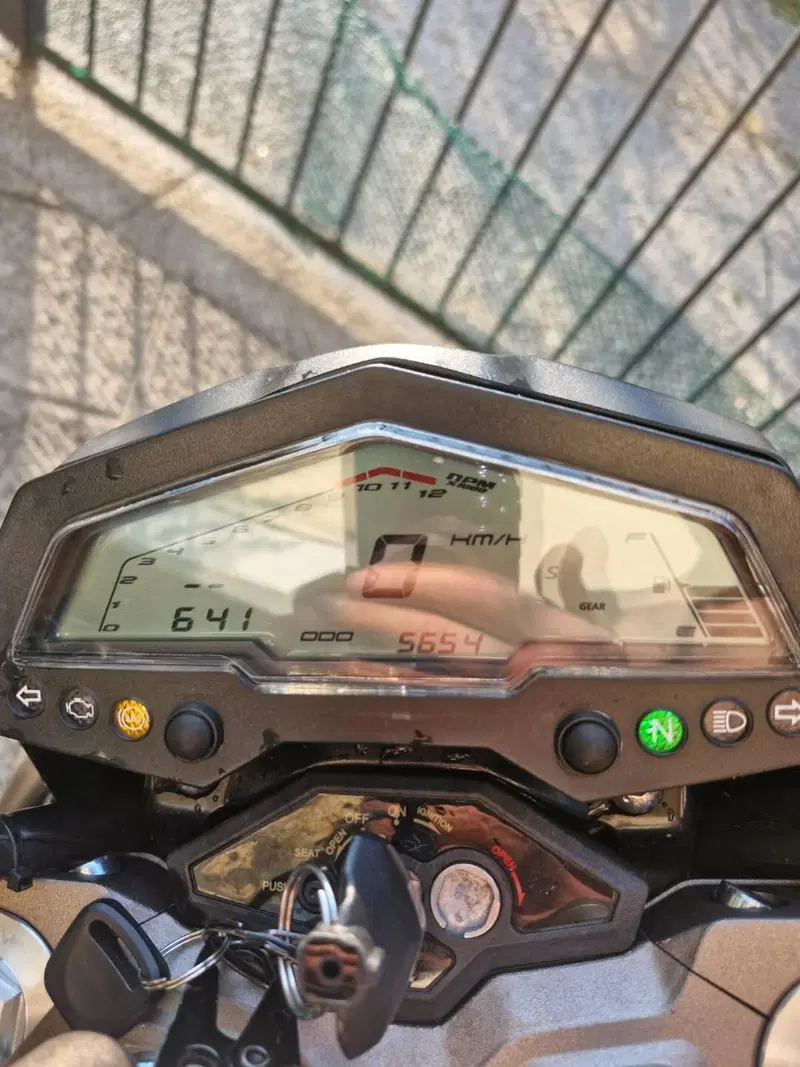Zontes ZT125-G1 (2020 - 26) (7)