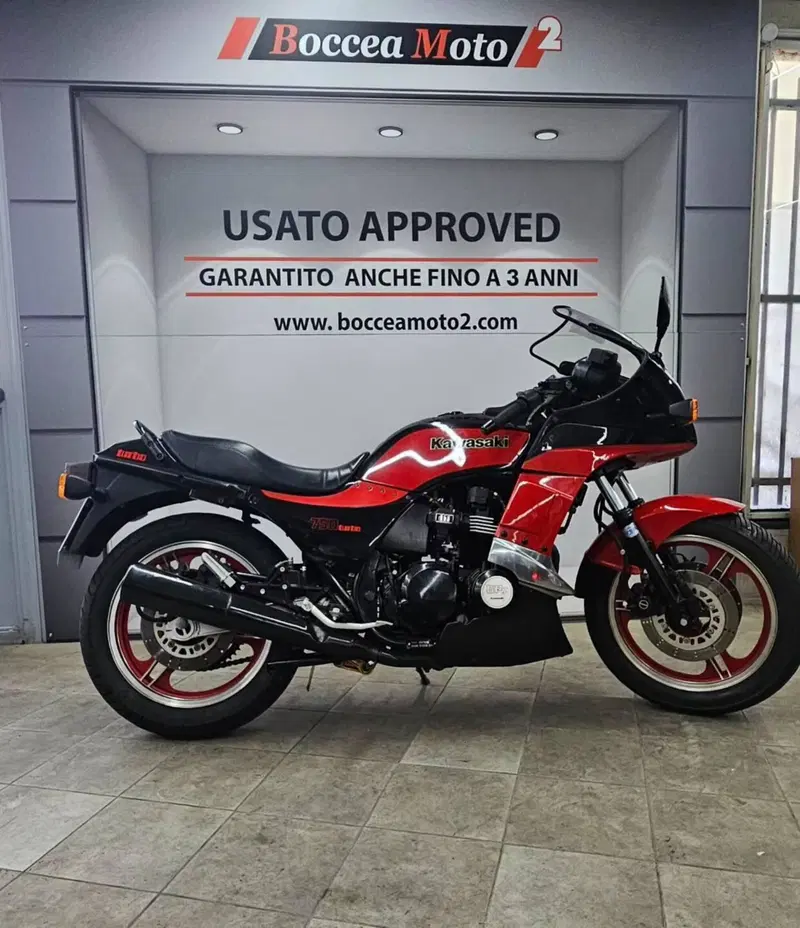 Kawasaki GPZ 750 TURBO