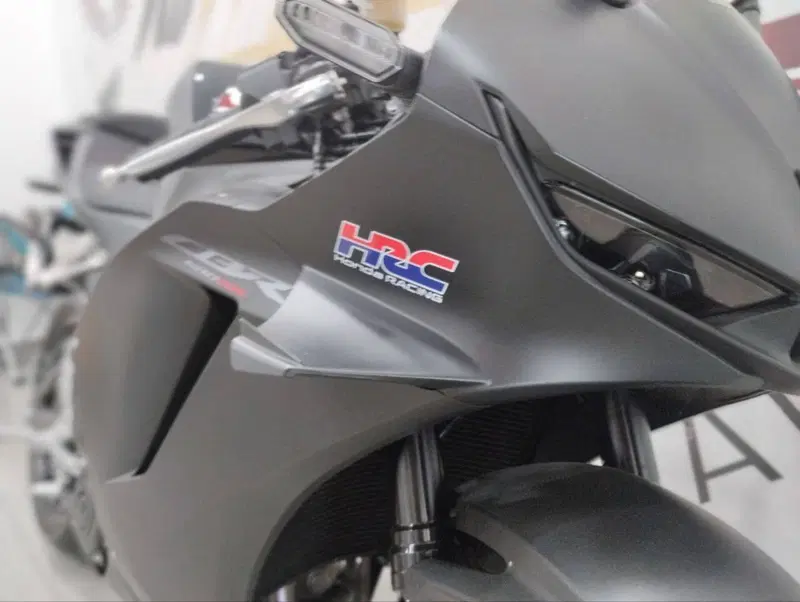 Honda CBR 600 RR (2024 - 26) (5)