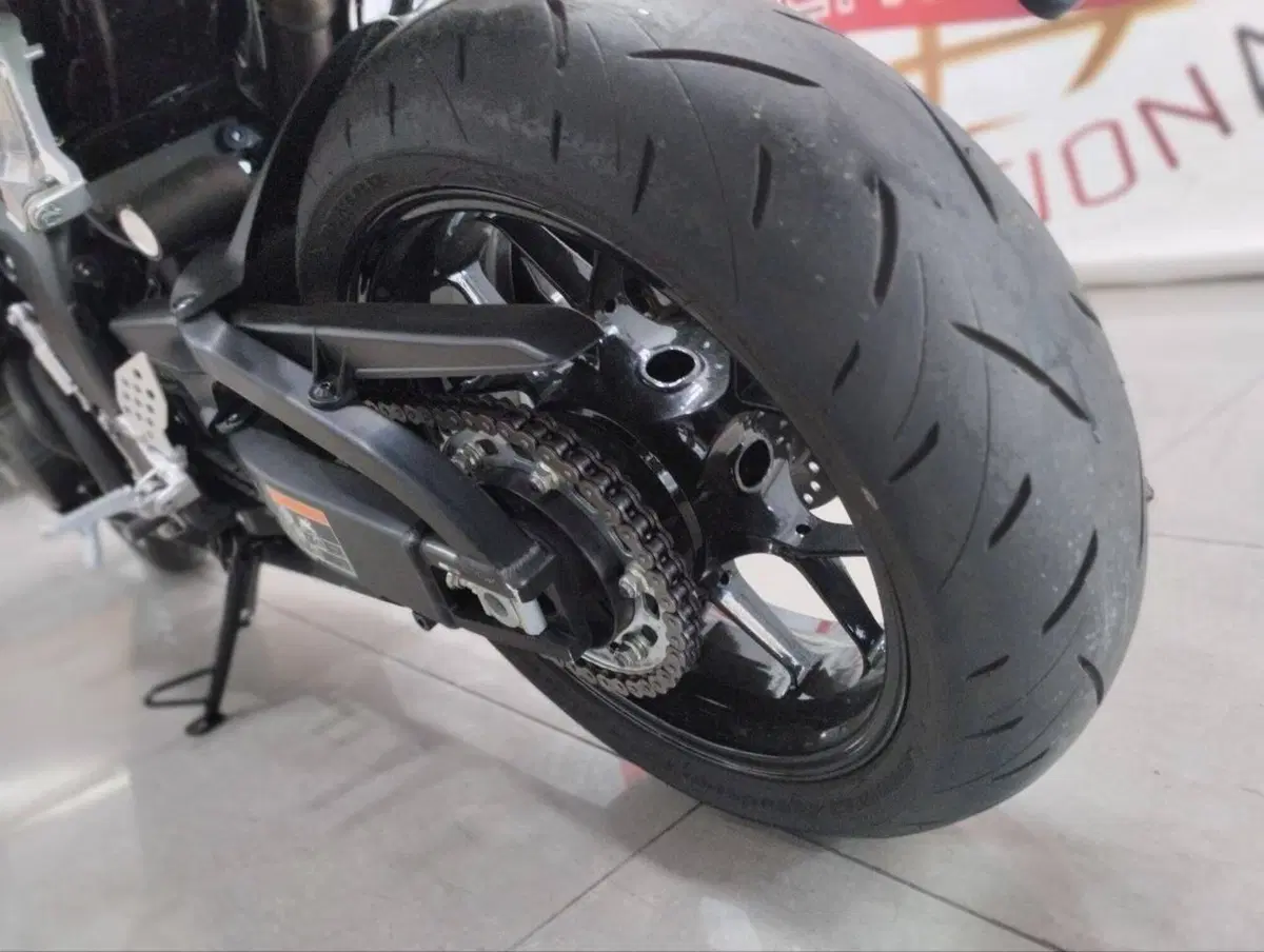 Honda CBR 600 RR (2024 - 26) (7)