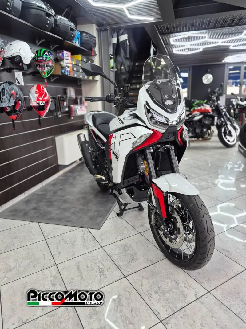 Moto Morini X-Cape 1200 (2026) (8)