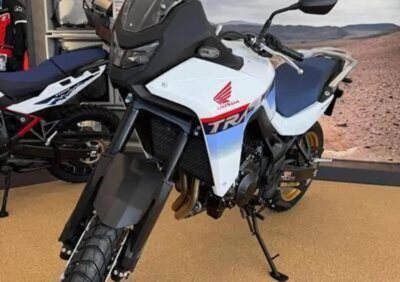 Honda Transalp XL750 (2025)
