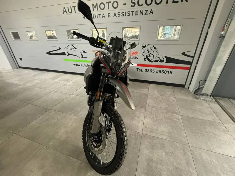 Moto Morini Allthrike 450 (2025 - 26) (14)