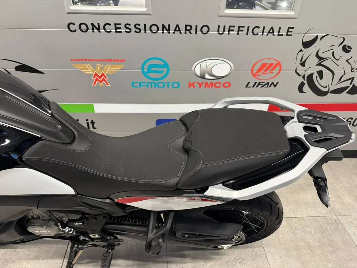 Moto Morini X-Cape 1200 (2026) (19)